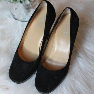 Michael Kors Suede Classic Pumps